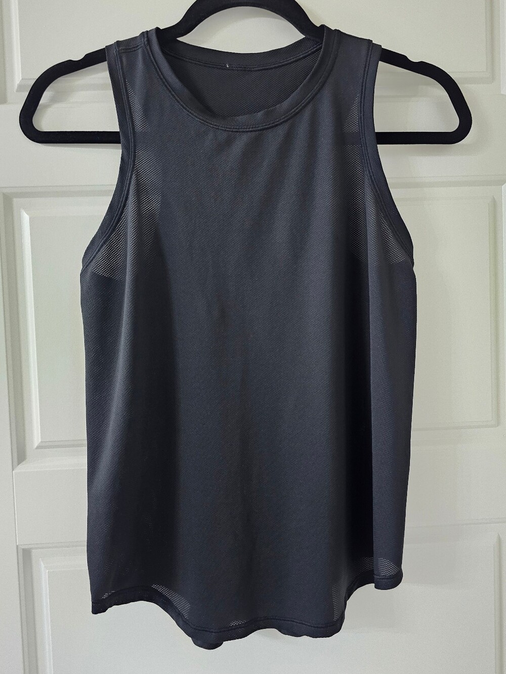 Lululemon  Black Racerback Performance Tank - Picture 3 of 6